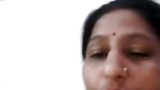 Hot Bhabhi in video call